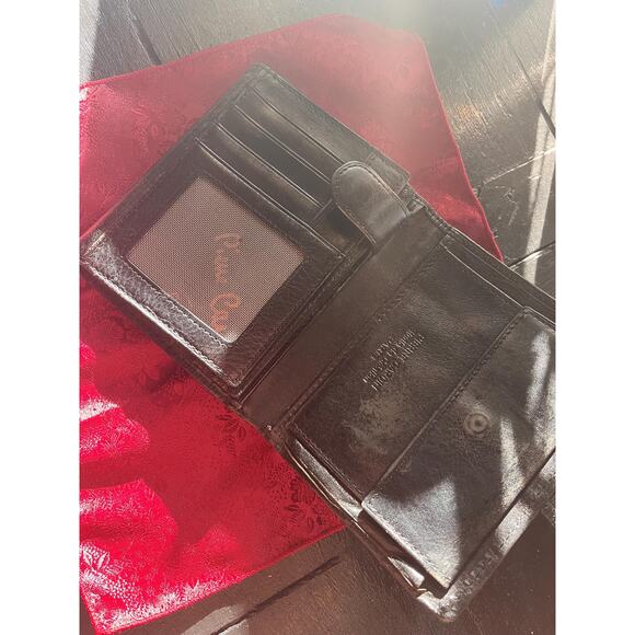 Vintage Pierre Cardin leather wallet in black - Picture 4 of 11